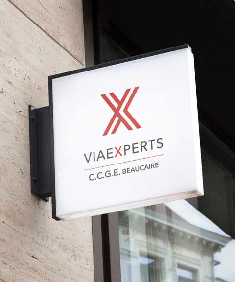 Façade du cabinet d'expertise comptable ViaExperts CCGE Beaucaire
